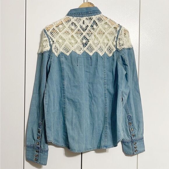 Free People Blue Denim Fields Oversized Button-down Size S - Picture 6 of 6